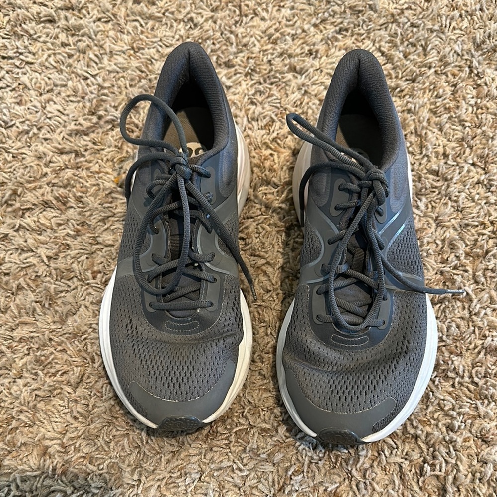 Women’s Gray Lululemon Blissfeel Running Shoes